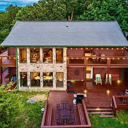 Panorama Mountain View Cabin, Less Than 10 Miles From Gatlinburg And Dollywood, Dog Friendly, 6 Bedrooms Sleeps 17, Fire Pit, Hottub, Washer Dryer, Fully Loaded Kitchen, Gameroom With A Tv, Pool Table, Arcade, Air Hockey, And Foosball سيفيرفيل المظهر الخارجي الصورة
